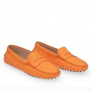 Tod's Gammino Driving Shoe In Orange Pebbled Leather